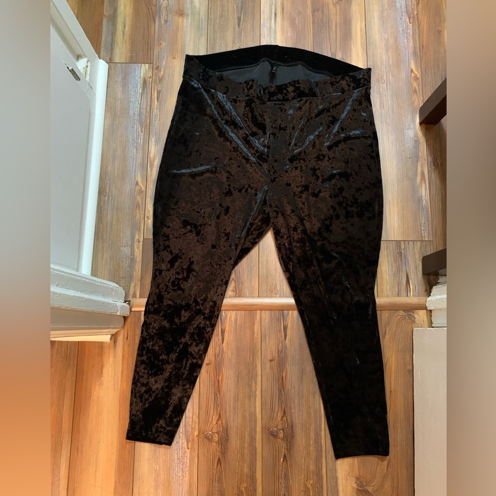 Crushed velvet leggings